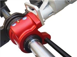 Bærbar boremaskine til kranbearbejdning